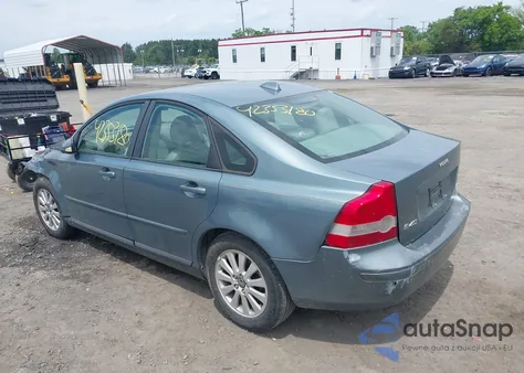 2005 Volvo S40 2.4I из США, поврежденный, VIN YV1MS382452092092